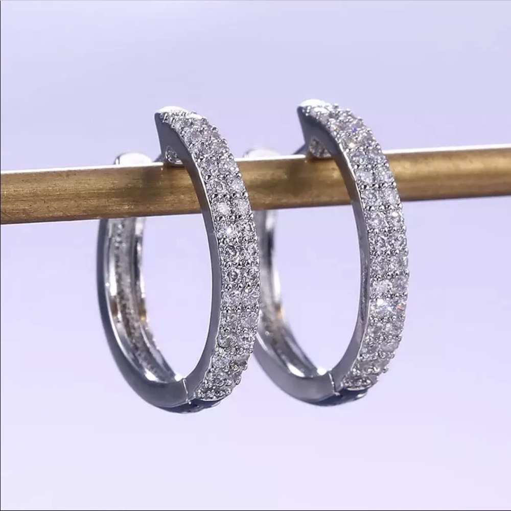 💙Simple Stylish Small Round Hoop Earrings